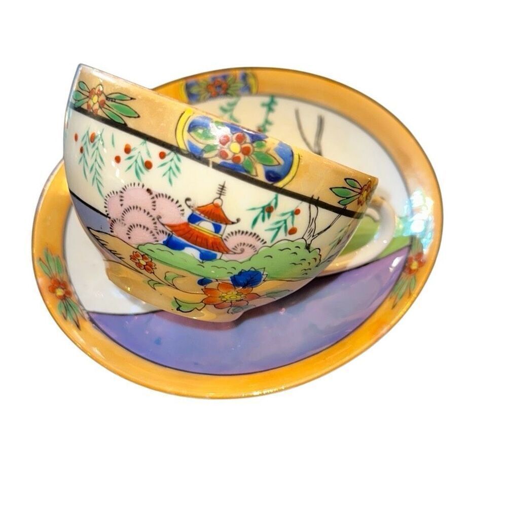 VINTAGE TT-Takito HAND PAINTED EGG SHELL TEA CUP & SAUCER JAPAN Lusterware Pagod